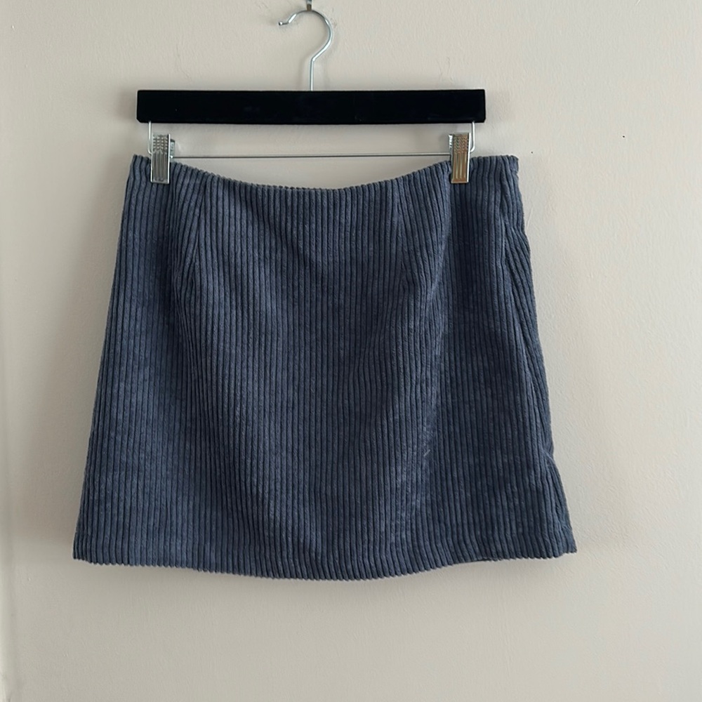 Cute Cordaroy mini skirt